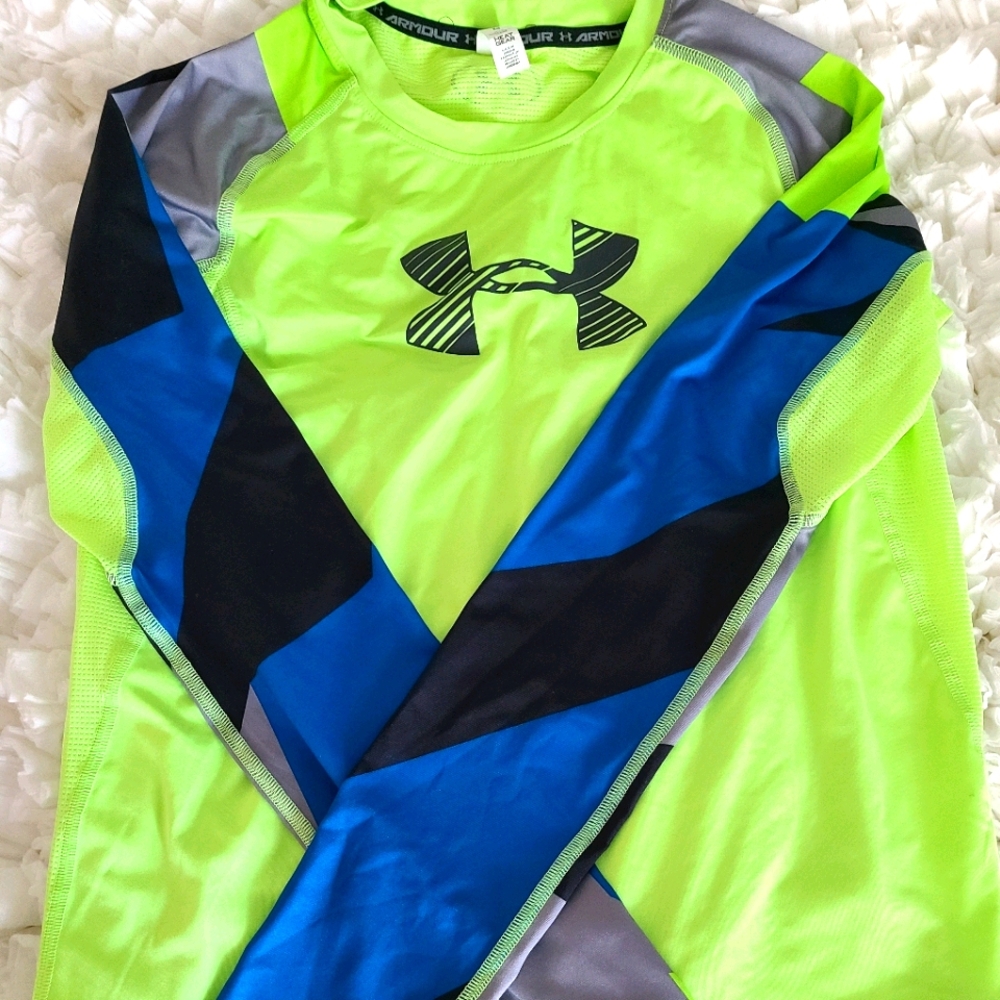 UA Boys Geometric Long Slv Size YXL